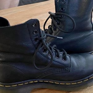 Dr. Martens 1460 pascal
